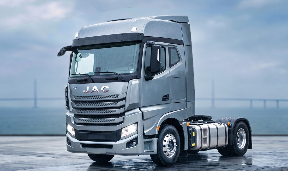 JAC K7